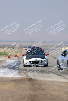 media/Sep-20-2025-Extreme Speed (Sat) [[1fcc23683c]]/Orange (Mid Intermediate)/Session 2 (Sunrise)/